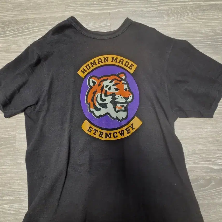 [BUNJANG] Human Made Short Sleeve T-Shirt / 휴먼메이드 반팔 팝니다.