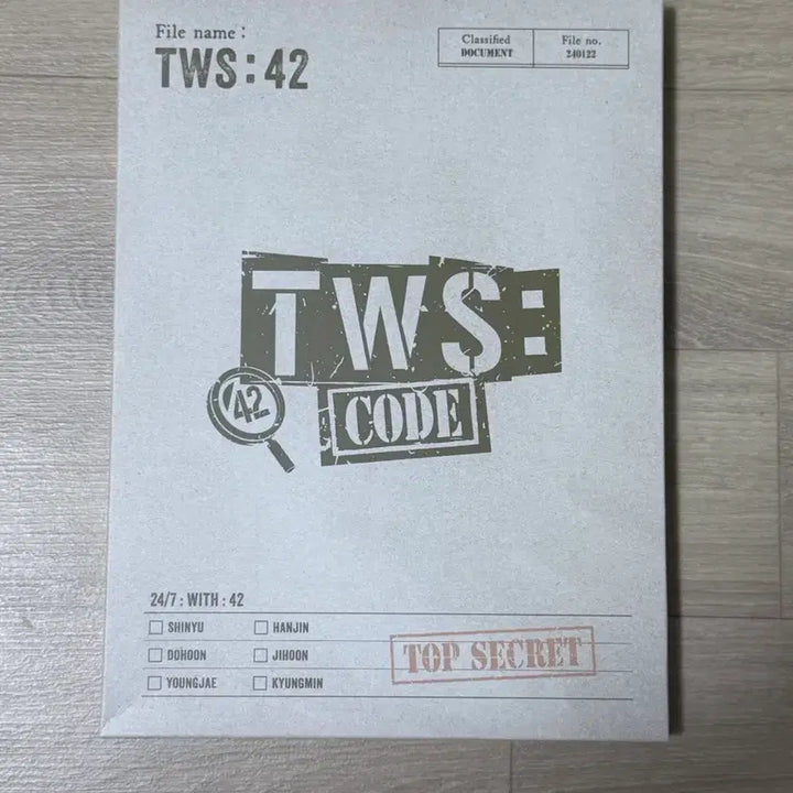 [BUNJANG] TWS 2nd Membership Kit (Sealed, Card Excluded) / (미개봉) 투어스 2기 멤버십 키트