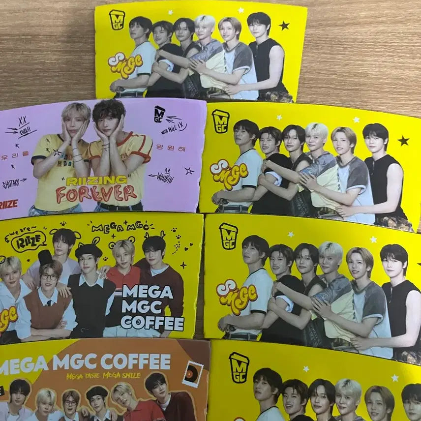 [BUNJANG] RIIZE Mega Coffee Collaboration Cup Holder / 메가커피 라이즈 컵홀더