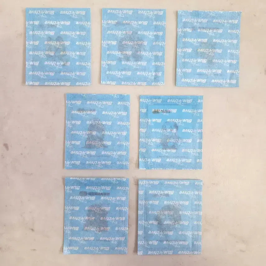 [BUNJANG] Blue Archive GS25 Season 2 Sealed Collectible Stickers / 블루아카이브 gs25 시즌2 띠부씰 미개봉 팔아요~