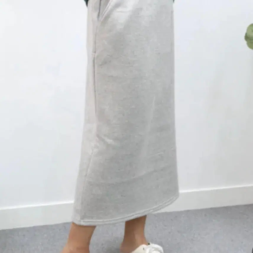 [BUNJANG] Comfortable Long Skirt with Elastic Waistband / 롱 스커트 밴딩 교신 가능
