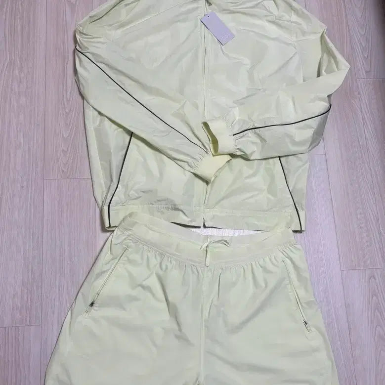 [BUNJANG] COS Windbreaker Set-up / [COS] 코스 바람막이 셋업