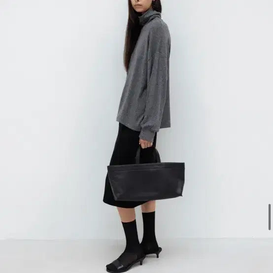 [BUNJANG] Necessary Wide Bag Medium Black / 네세서리 와이드 백 미디움