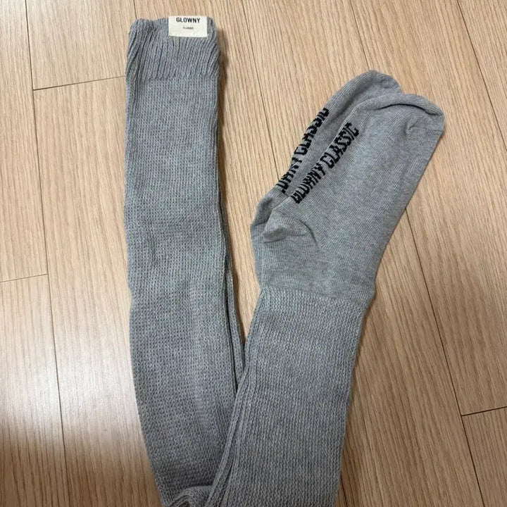 [BUNJANG] Glowny Everyday Knee High Socks / 글로니(Glowny) KNEE HIGH SOCKS 에브리데이 양말