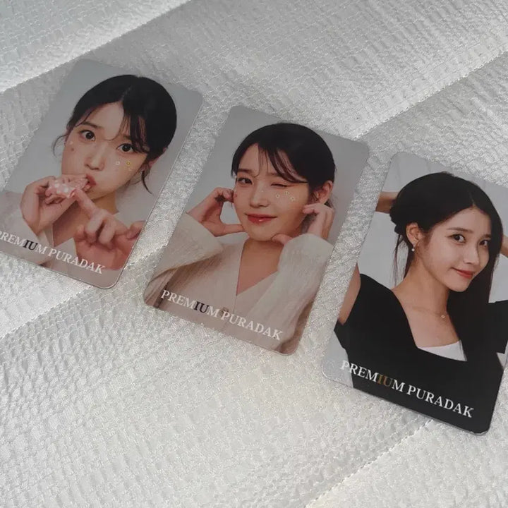 [BUNJANG] IU Puradak Photocard Set (3 Types) / 아이유 프리미엄 푸라닭 포토카드 3종 일괄