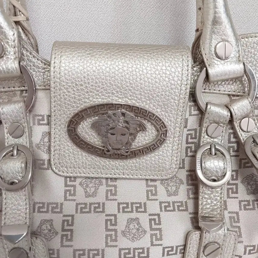 [BUNJANG] Versace Medusa Buckle Shoulder Bag / 베르사체 메두사 버클 숄더백 y2k