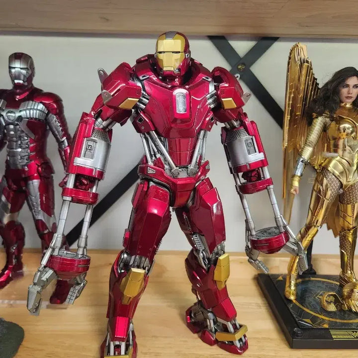 [BUNJANG] Hot Toys Red Snapper Iron Man Figure / 핫토이 레드스네퍼