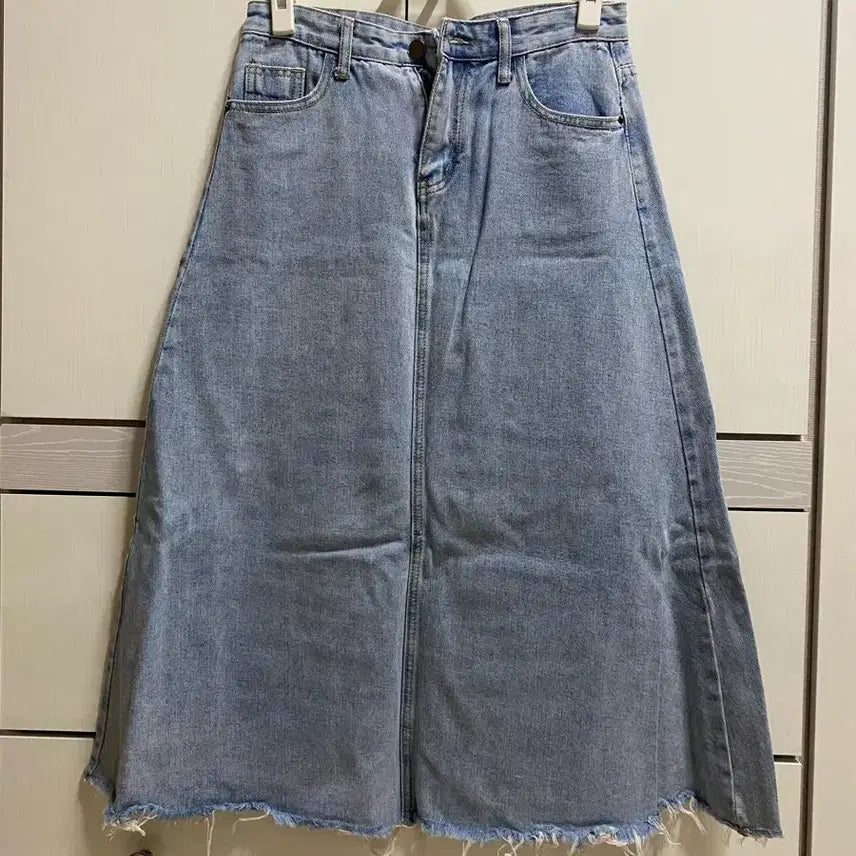 [BUNJANG] Vintage Cut Denim Long Skirt - Size L / 구제 빈티지 커팅 데님 청 치마 롱 스커트 L