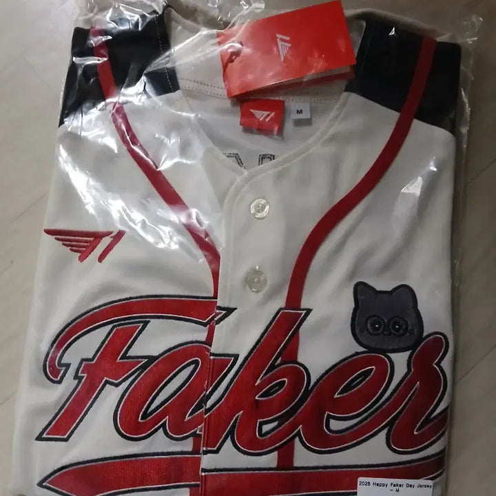 [SOLD OUT] (미개봉 새상품) T1 페이커 FAKER 생일 굿즈 사이즈 M
