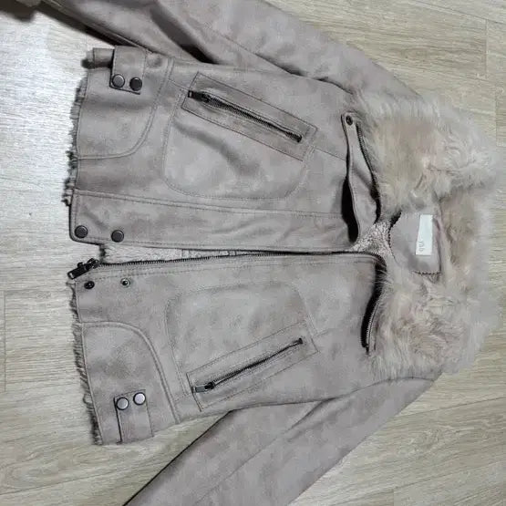 [BUNJANG] YSB Beige Fur Mustang Jacket / ysb 베이지 퍼 무스탕 자켓