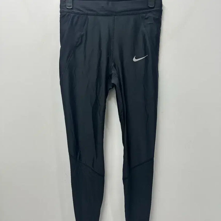 [BUNJANG] Nike Black Leggings (M) / [만원 아라비아빈티지]나이키 블랙 레깅스 M