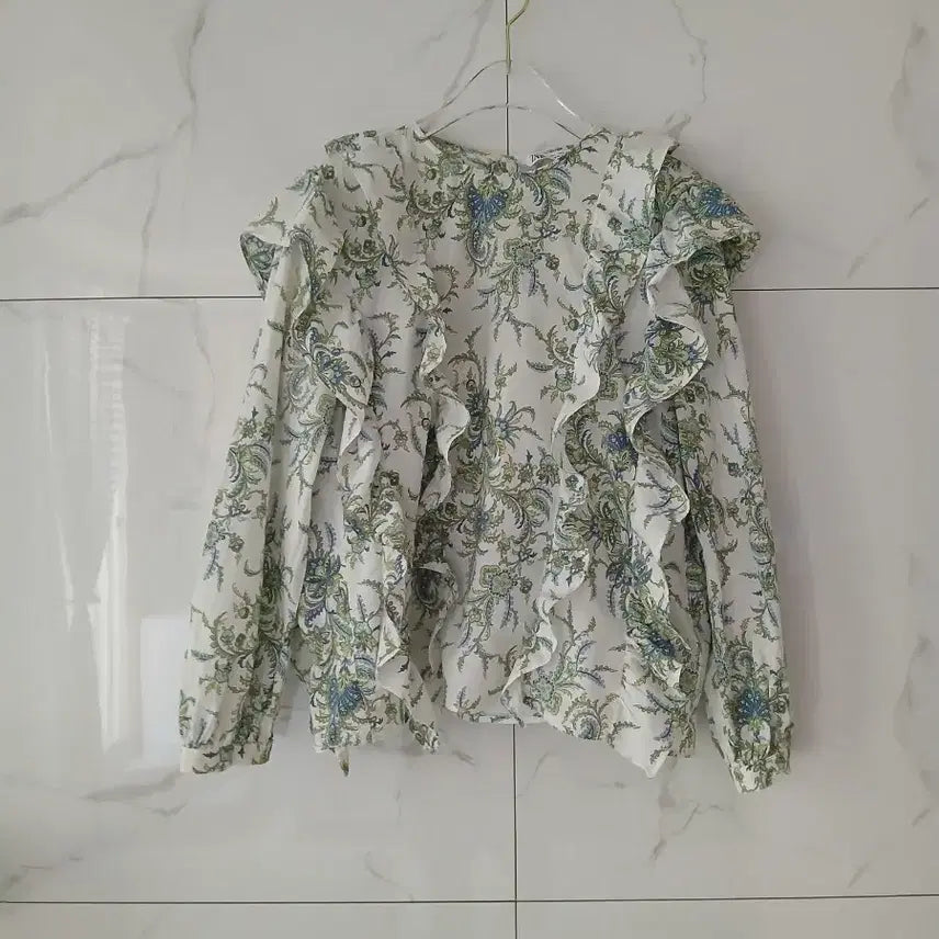 [BUNJANG] ZARA Paisley Frill Blouse / 자라 페이즐리 프릴 블라우스