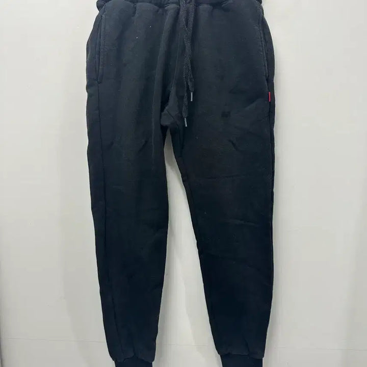 [BUNJANG] Soverment Black Brushed Training Pants L / [만원 아라비아빈티지]소버먼트 블랙 기모 트레이닝 바지 L