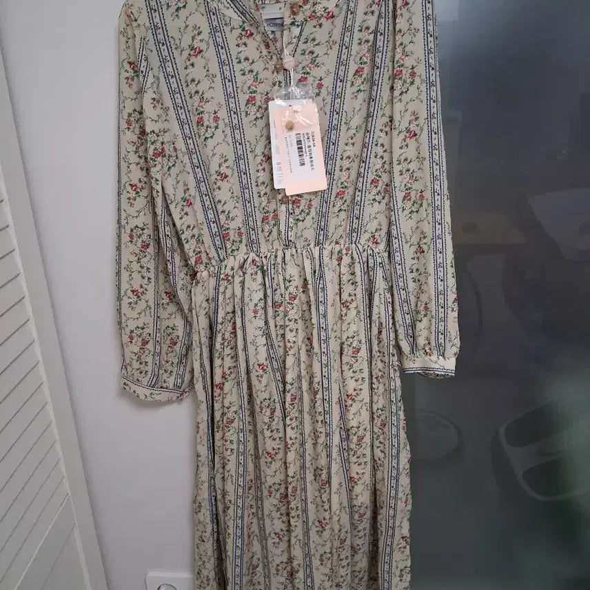 [BUNJANG] Floral Pattern Dress - Size 100 / 새상품 원피스 사이즈 100호 디자인강추 실착별로 새상품