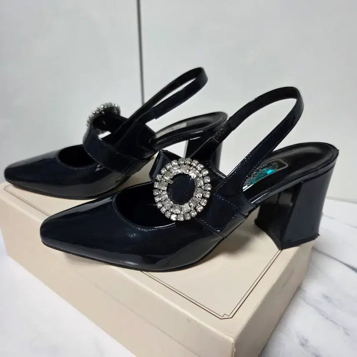 [BUNJANG] Jinny Kim Navy Enamel Slingback Sandals / 지니킴 샌들 슬링백 240