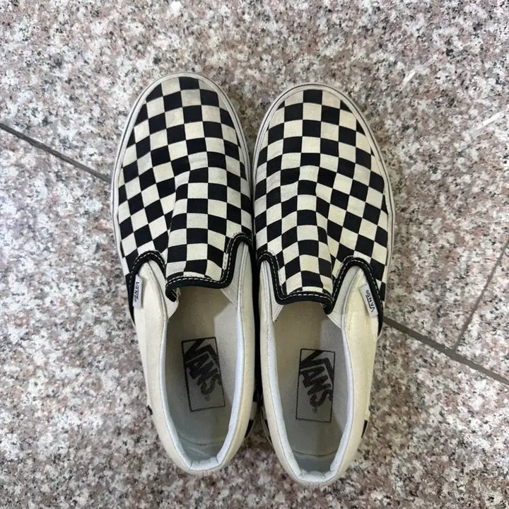 [BUNJANG] Vans Checkerboard Slip-On Shoes 240 / 반스 체커보드 슬립온 신발 240
