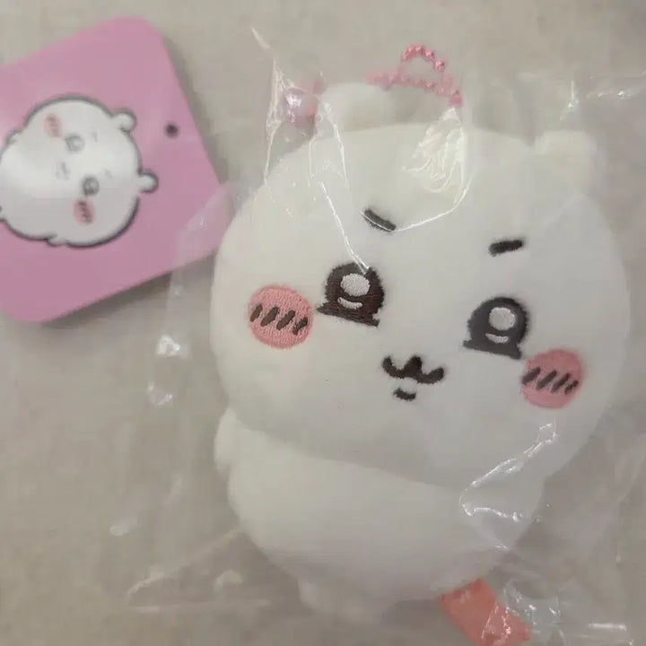 [BUNJANG] Chiikawa Moon Face Chiikawa Mascot Keyring / <당일발송> 정품/새상품 치이카와 우쭐한 치이카와 마스코트 키링