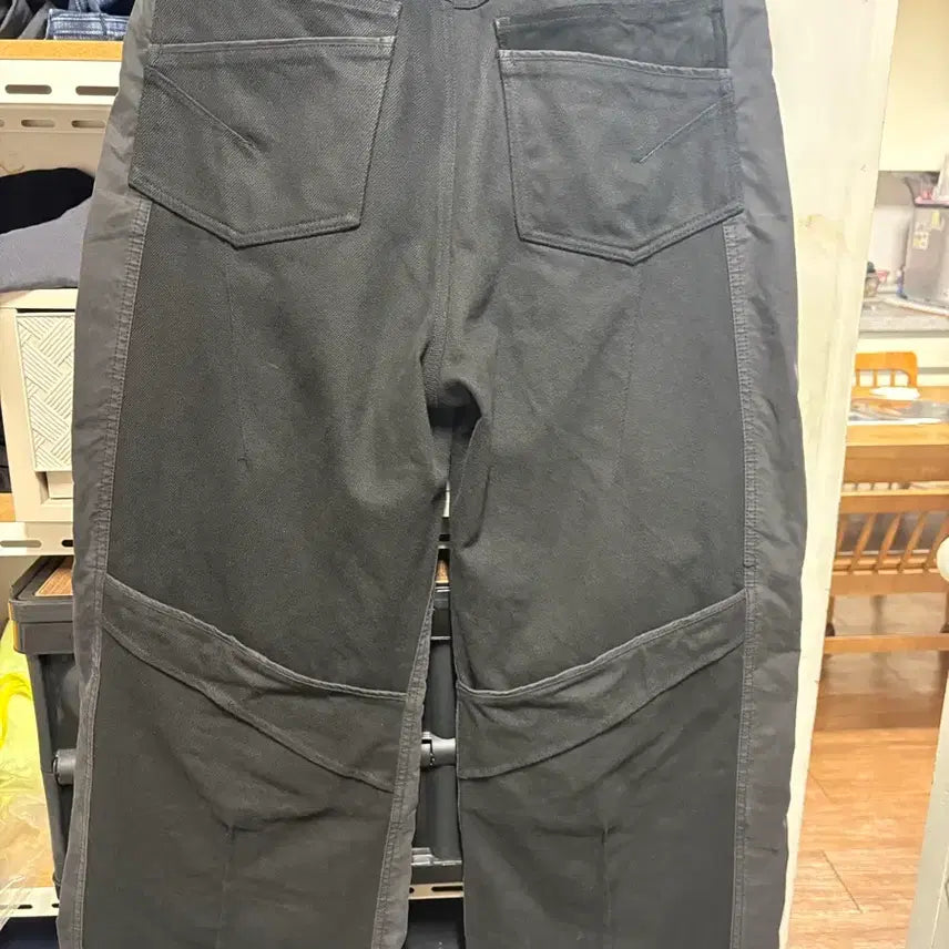 [BUNJANG] Exlim EP6 04 Trousers Black / M) 엑슬림 ep6 04 트라우저 블랙 판매해요