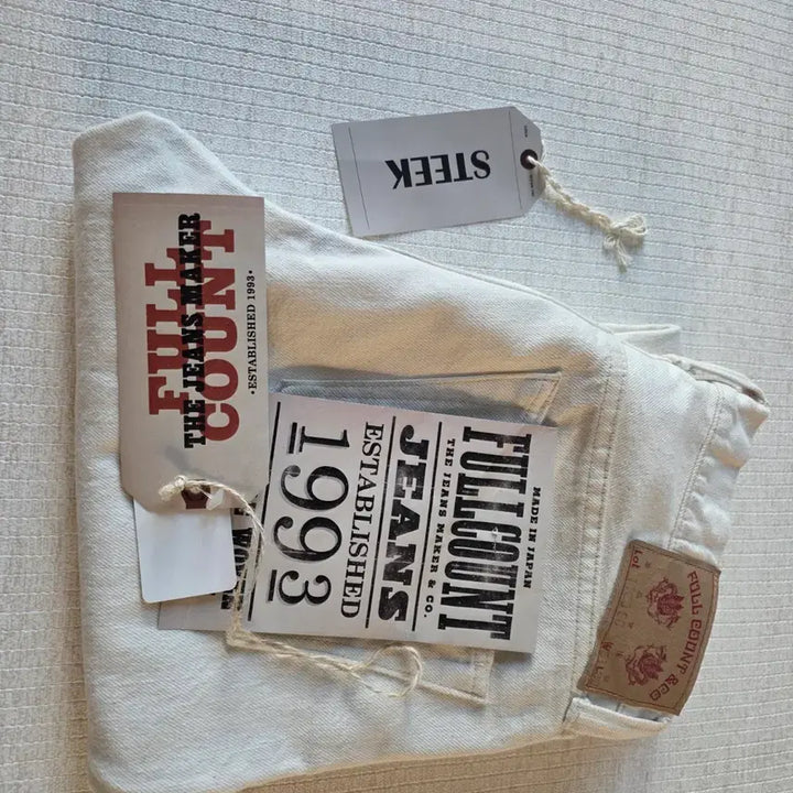 [BUNJANG] Fullcount 1108 Ecru Chainstitch Hem Jeans / 풀카운트 1108 에크루