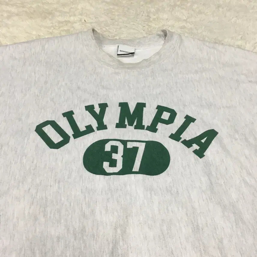 [BUNJANG] Outstanding Olympia Sweatshirt / 아웃스탠딩 올림피아 맨투맨 만원샵 EE10