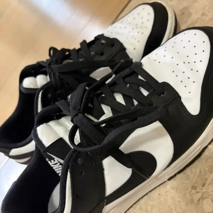 [BUNJANG] Nike Dunk Low "Panda" 270 Black/White / 나이키 범고래 270(거의 새상품)