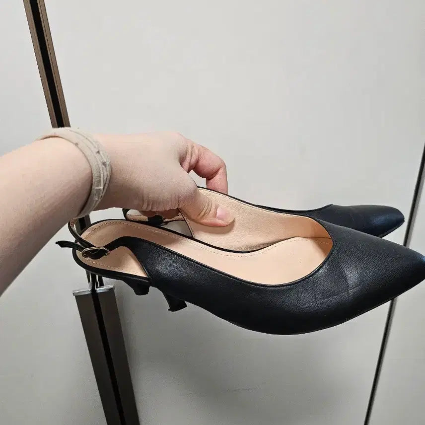 [BUNJANG] El Canto Slingback Shoes Size 240 / 엘칸토 슬링백 240사이즈