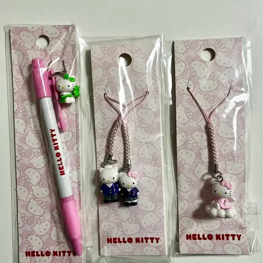 [BUNJANG] Hello Kitty 50th Anniversary Strap Bundle (Four-Leaf Clover, School Uniform, Cloud Angel) / 헬로키티 50주년 스트랩_네잎클로버,교복,구름엔젤키티 일괄