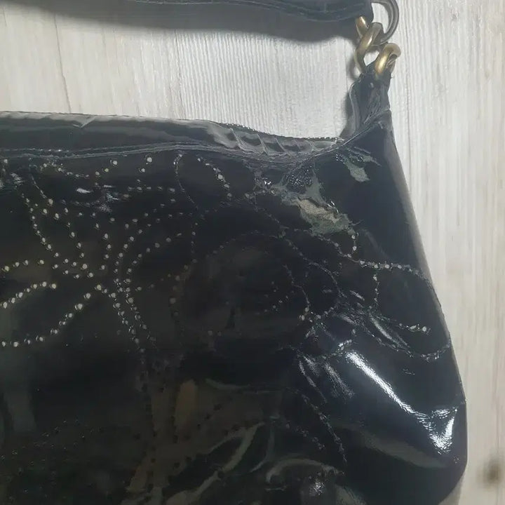 [BUNJANG] Chanel Black Floral Pattern Tote Bag / 샤넬 가방