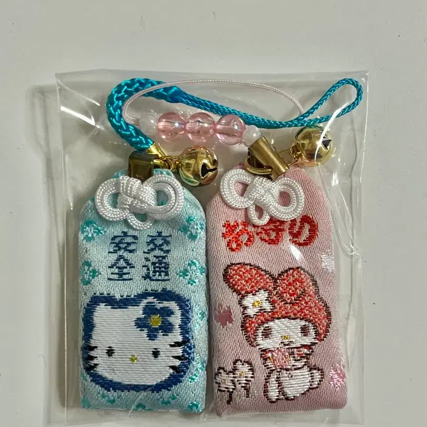 [BUNJANG] Sanrio Kitty &amp; My Melody Tokyo Shrine Omamori Bundle / 산리오 키티,마이멜로디_도쿄 신사 오마모리 일괄