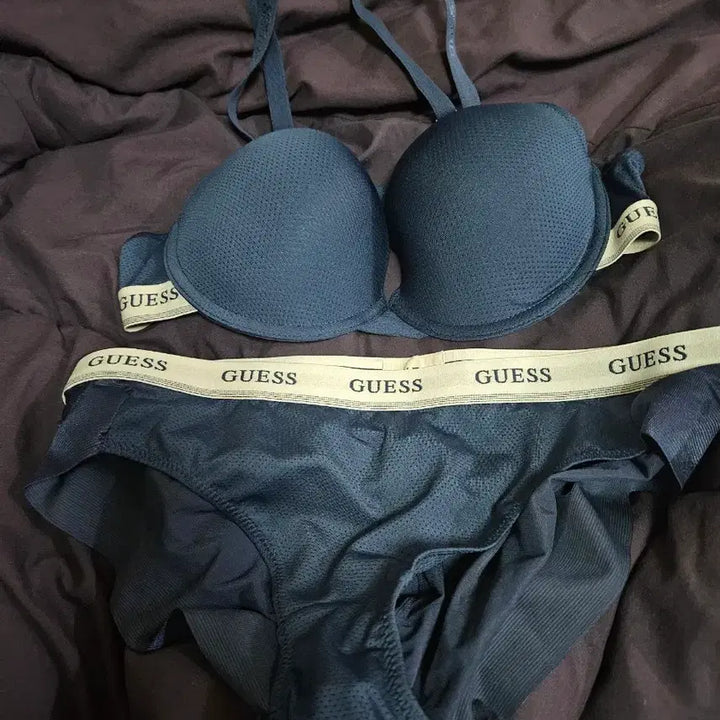 [BUNJANG] Guess Underwear Set / 게스 속옷세트