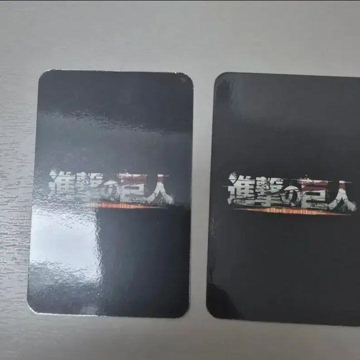 [BUNJANG] Attack on Titan Levi 2 Photocards Bundle Set / 진격의 거인 리바이 포토카드 2종 일괄 포카