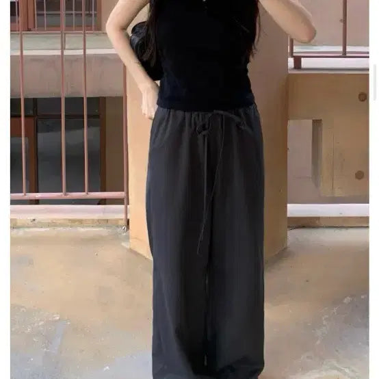[BUNJANG] ONT Highwaist Hilo Pants Short Charcoal / 온트 힐로팬츠 숏기장 차콜