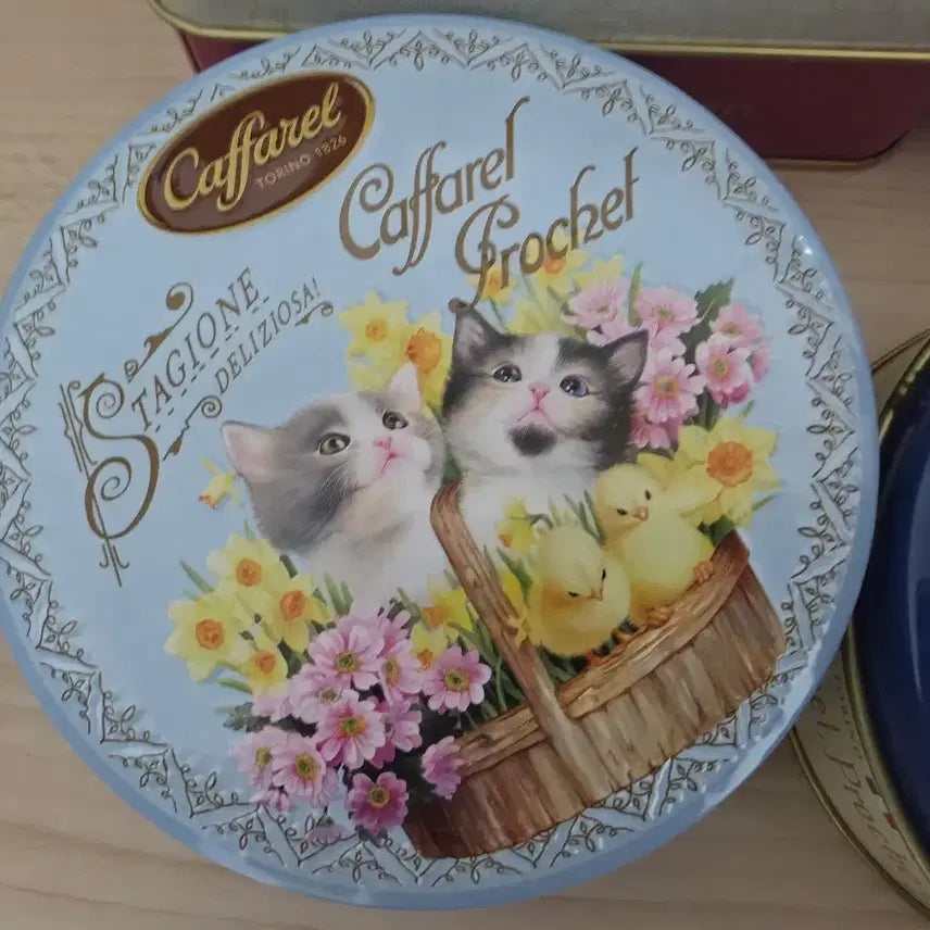 [BUNJANG] Caffarel Cat Design Tin Case Collection / 카파렐 고양이 디자인 틴케이스 모음