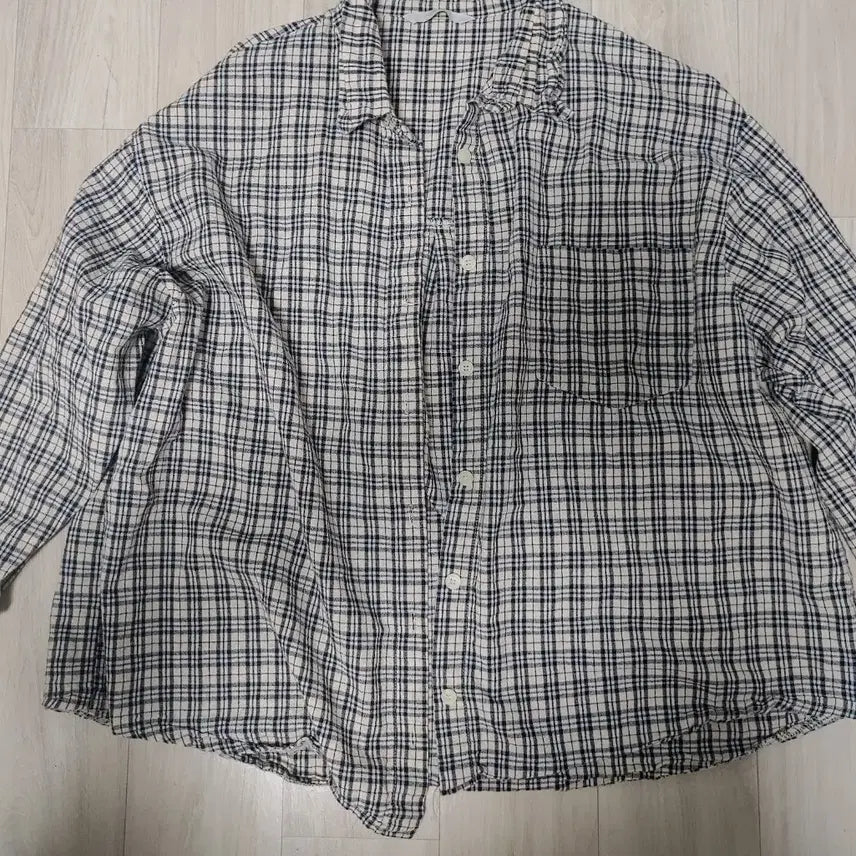 [BUNJANG] MilkCocoa Beige Check Shirt / 밀크코코아 베이지 체크 셔츠