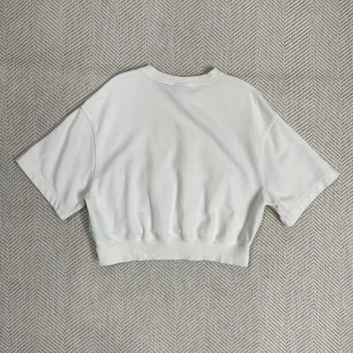[BUNJANG] Nike White Pocket Cropped T-shirt / 나이키 화이트 포켓 반팔 크롭맨투맨