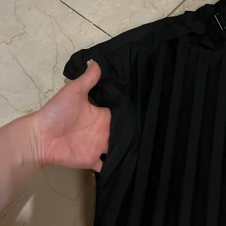 [BUNJANG] Issey Miyake Black Pleats Skirt / 이세이미야케 블랙 플리츠 스커트 프리사이즈 ISSEY MIYAKE me