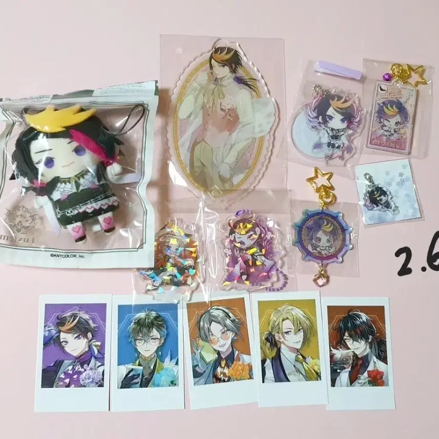 [BUNJANG] Nijisanji EN Merchandise Bundle (Dolls, Acrylics, Photocards) / 니지산지 EN 공굿( 비공굿) 굿즈 일괄 처분(인형, 아크릴, 포토카드)