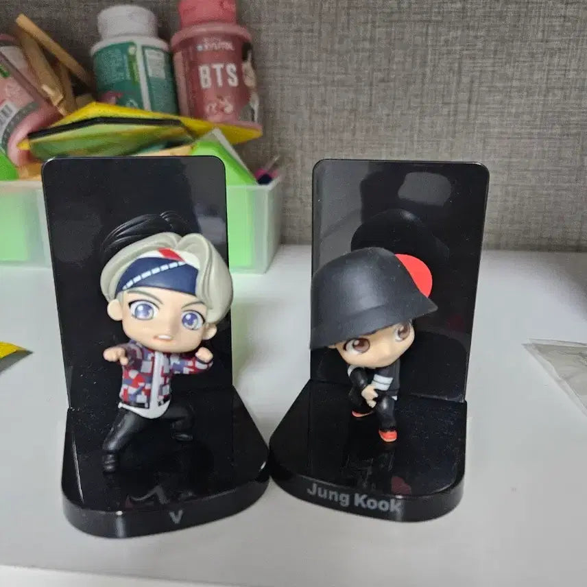 [BUNJANG] BTS V &amp; Jungkook Figure Set / BTS V 뷔 정국 피규어 세트