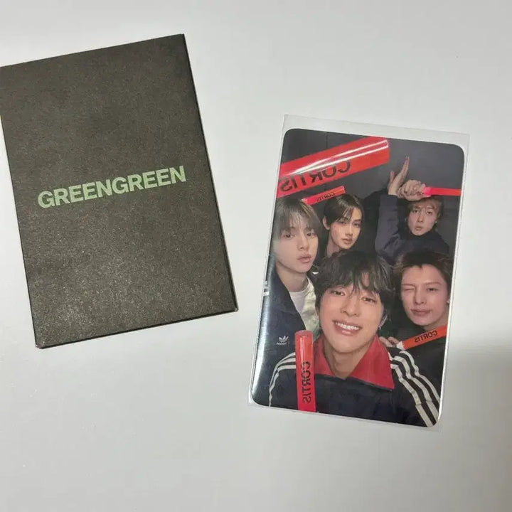 [BUNJANG] Courts Redred Lilpa Group Photocard / 코르티스 레드레드 릴파 역조공 단체 포카 판매합니다