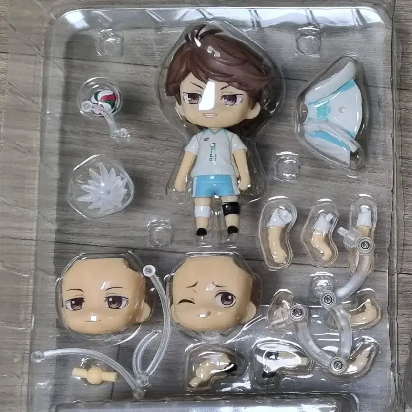 [BUNJANG] Haikyuu!! Tooru Oikawa Nendoroid &amp; Face Case Set / 하이큐 오이카와 넨도로이드, 페이스 케이스
