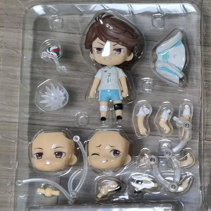 [BUNJANG] Haikyuu!! Tooru Oikawa Nendoroid &amp; Face Case Set / 하이큐 오이카와 넨도로이드, 페이스 케이스