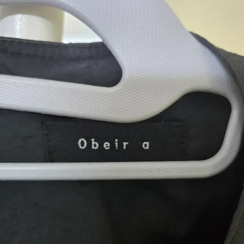 [BUNJANG] Obeir Black Lapel-less Short Jacket M / Obeir M 블랙 노카라 숏 자켓