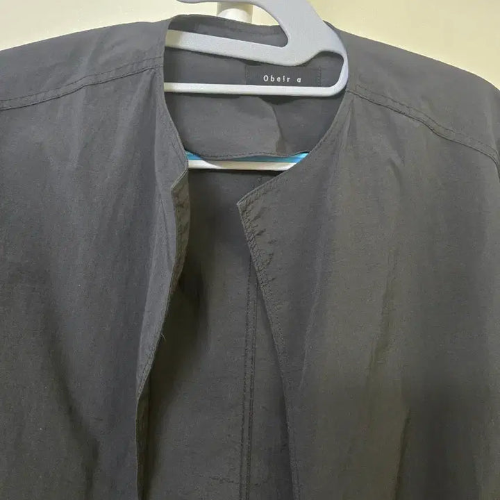 [BUNJANG] Obeir Black Lapel-less Short Jacket M / Obeir M 블랙 노카라 숏 자켓