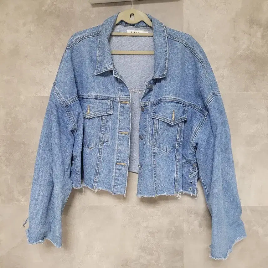 [BUNJANG] LAP Cut-Hem Denim Jacket / LAP청자켓