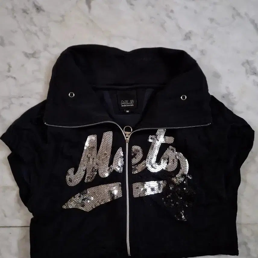 [BUNJANG] MLB Sequin Short-Sleeve Windbreaker Black Size 90 / MLB 스팽글 반팔 바람막이 블랙 90