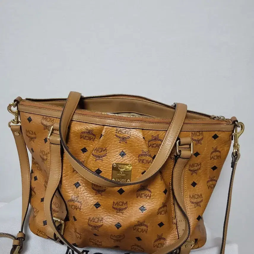 [BUNJANG] MCM Shoulder Bag / 엠씨엠 가방