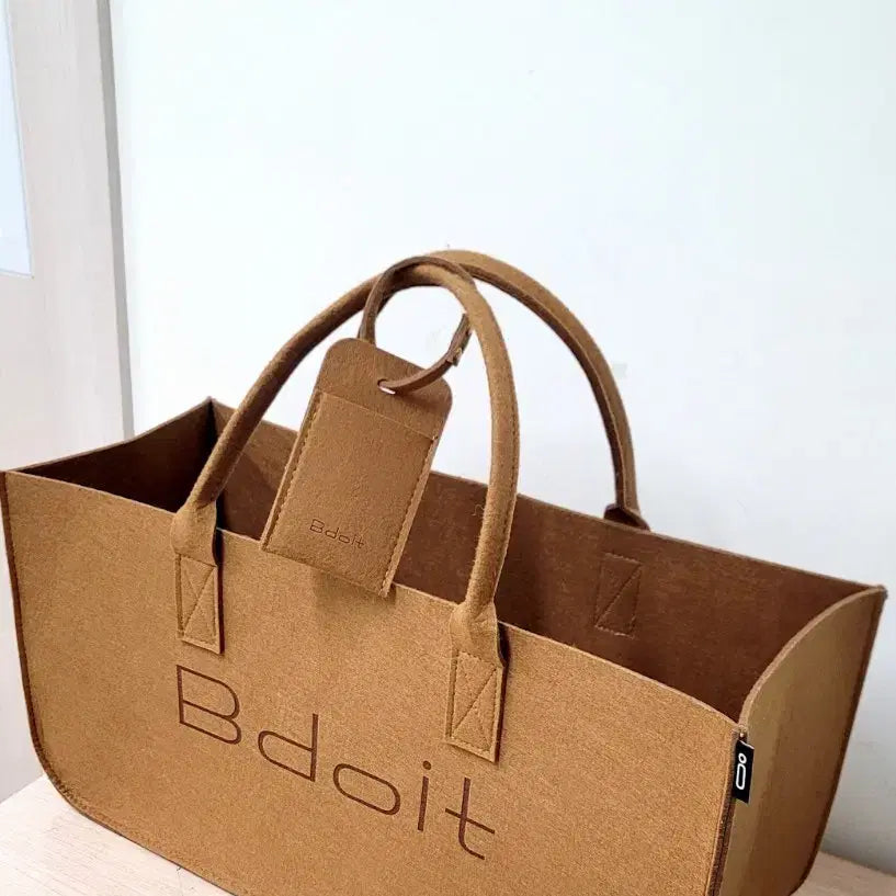 [BUNJANG] Bdoit Felt Tote Bag Brown / Bdoit 브도잇 펠트 토트백 브라운