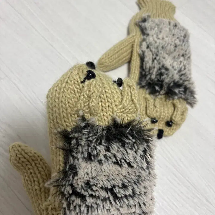 [BUNJANG] Hedgehog Knit Mitten Gloves / 고슴도치 니트 벙어리 장갑