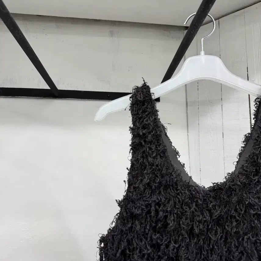 [BUNJANG] Sleeveless Top / 슬리브리스