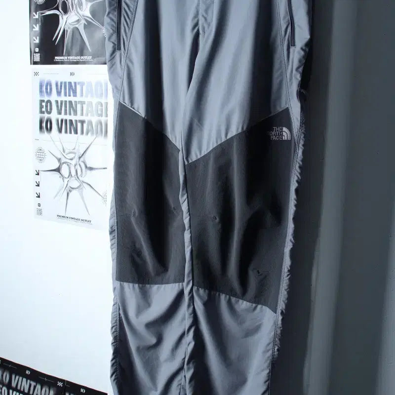 [BUNJANG] The North Face XL Functional Hiking Training Pants - Grey / (XL) 노스페이스 트레이닝복 바지 등산 기능성 밴딩 그레이-264D